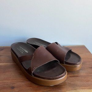 Donald J. Pliner Brown Sandals